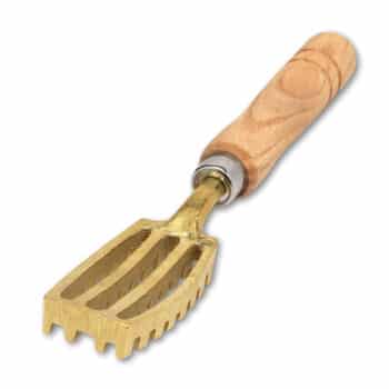 Kwizing Fish Scaler Brush with Ergonomic Wooden Handle and Brass Serrated Sawtooth