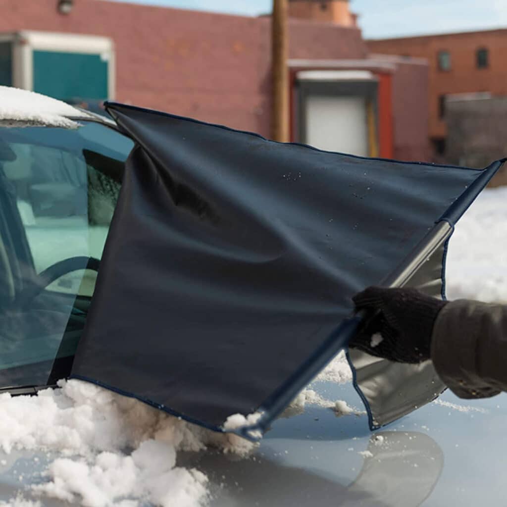 Top 10 Best Windshield Snow Covers in 2021 Reviews | Buyer's Guide